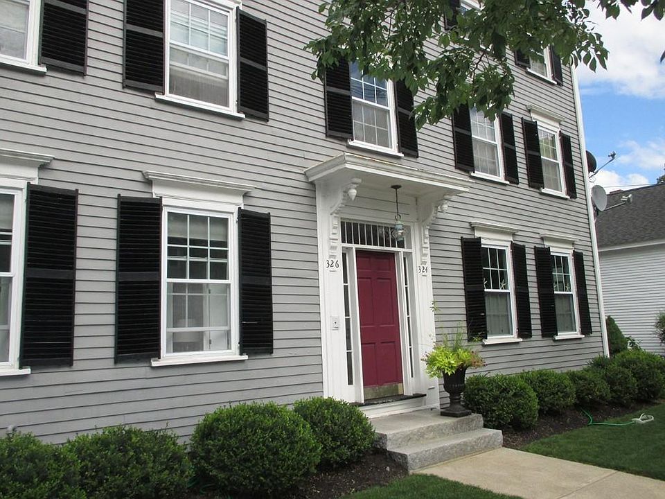 1st image of 324 High St #3
