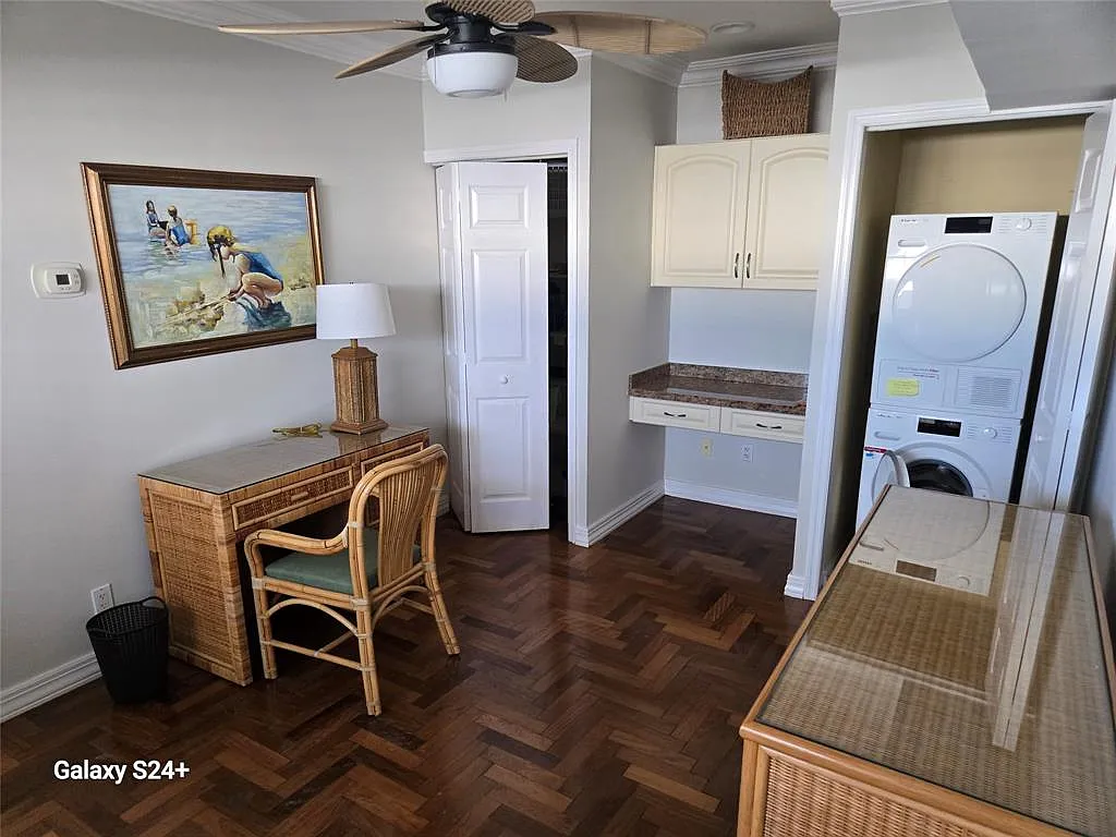 2 bed, 1.0 bath, 1000 sqft, $3,000 — Photo 3