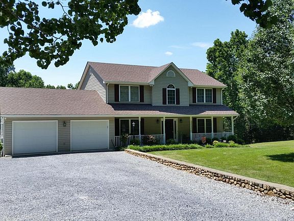 2nd image of 721 British Woods Dr
