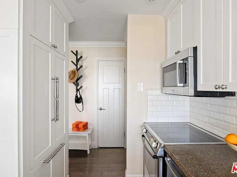 245 Coast Blvd #A2 — Photo 10