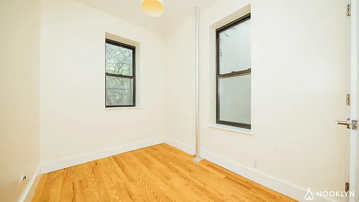 Rented by Nooklyn NYC LLC | media 15