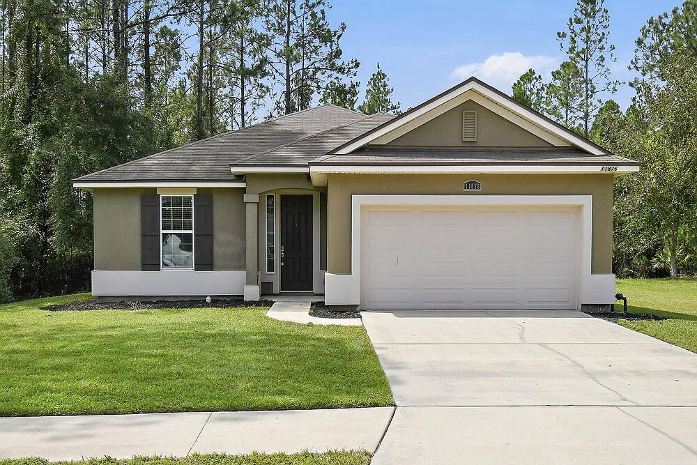 4 bed, 2.0 bath, 2126 sqft, $2,115 — Photo 1