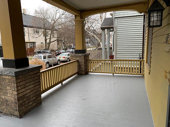 2nd image of 589 Breckenridge St #1