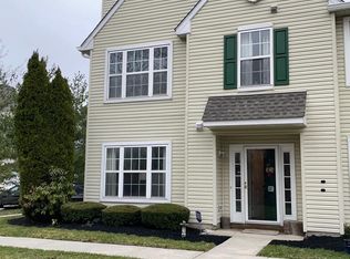 1305 Lakeside Dr, Palmyra, NJ 08065