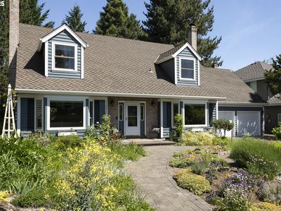 13555 SW Hiteon Ct, Beaverton, OR, 97008