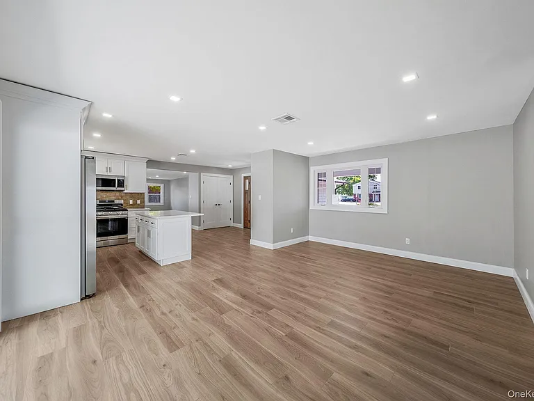 1335 Stony Brook Rd — Photo 18