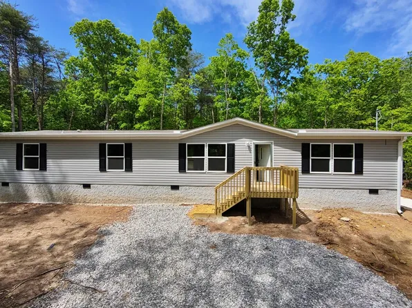 321 Lakeside Dr, Graysville, TN 37338
