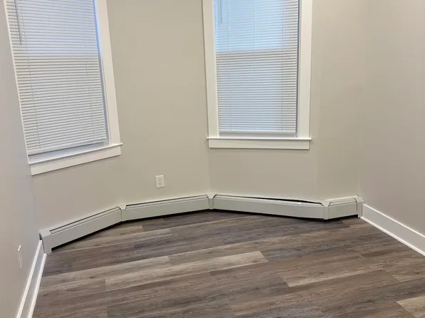 655 Avenue C image 11 of 20