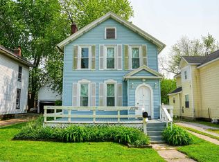 1026 Wall St, Port Huron, MI 48060