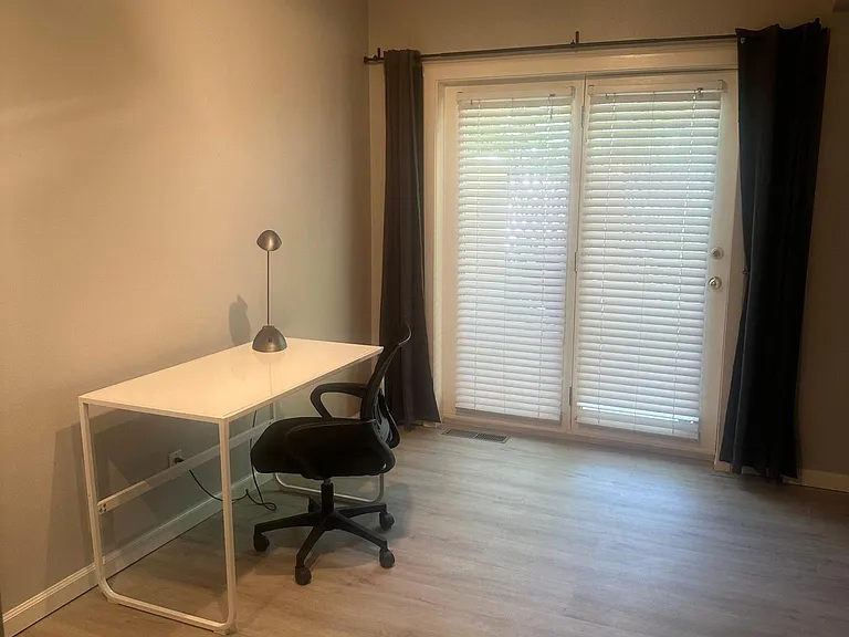 327 Hermosa Dr NE #327 — Photo 13
