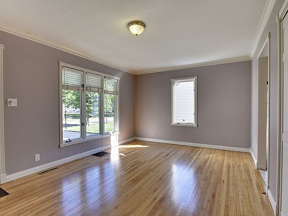 4th image of 3920 Zarthan Ave S