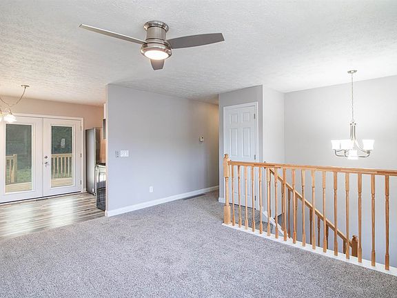 2nd image of 233 Belair Cir