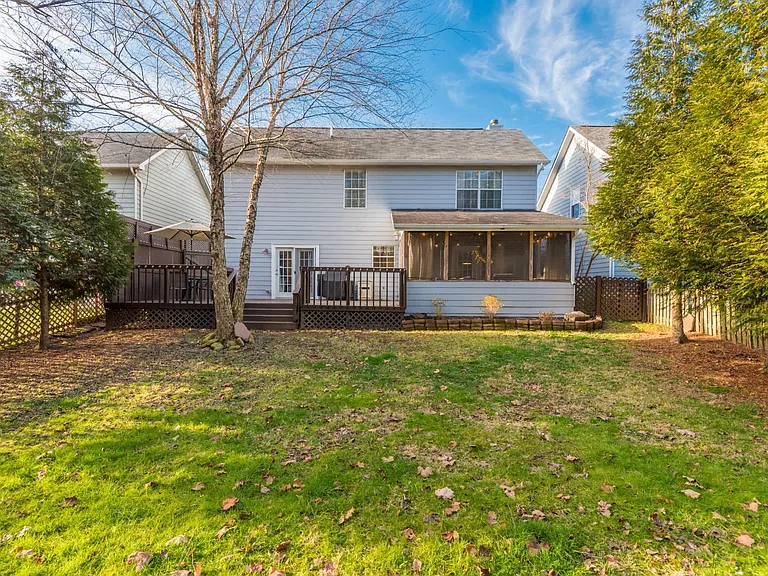 8338 Longcreek Ln — Photo 17