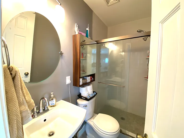 33 Knoll St #2 — Photo 12