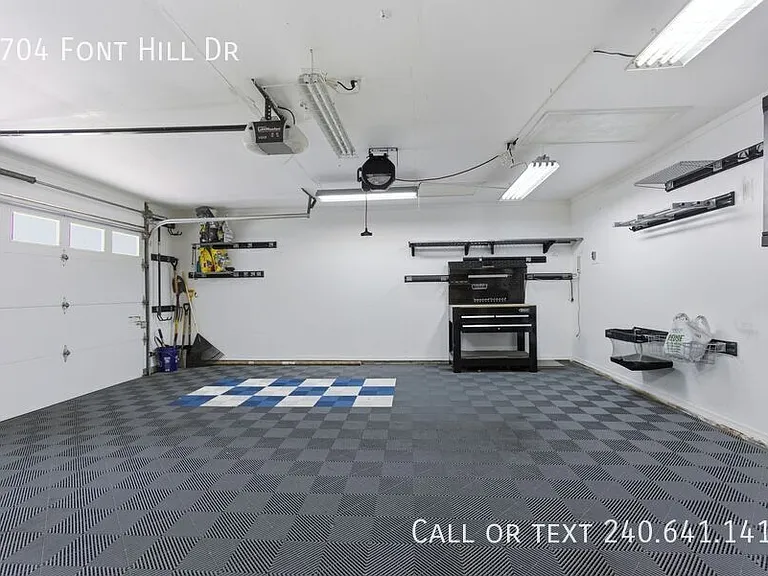3704 Font Hill Dr — Photo 37