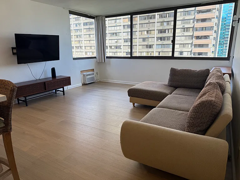 1255 Nuuanu Ave #1715 — Photo 5