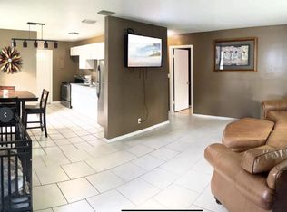 801 30th Ct, West Palm Beach, FL 33407