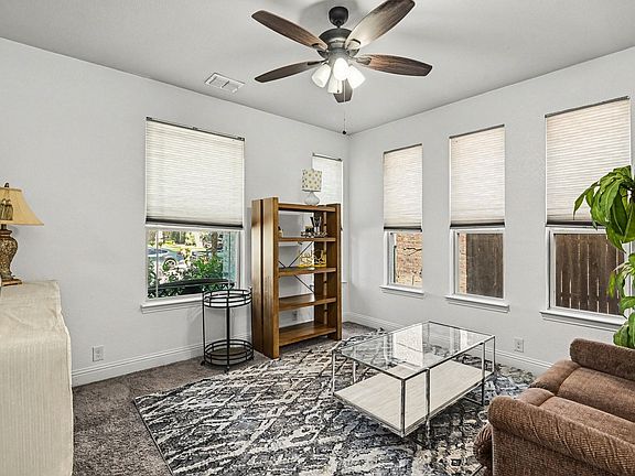 4th image of 10224 Wild Berry Dr