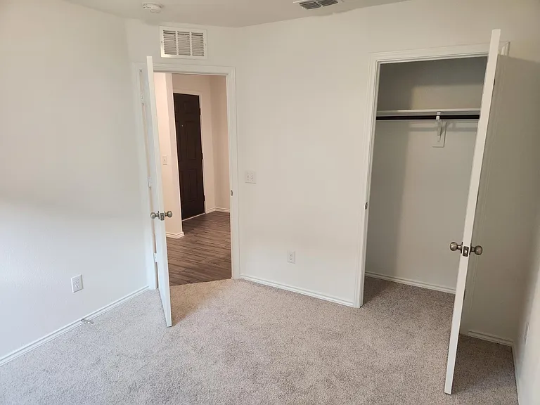 4505 Greyberry Dr — Photo 22