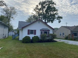 4964 Glenn Lodge Rd, Mentor, OH 44060