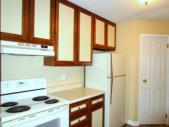 5th image of 4611 London Dr