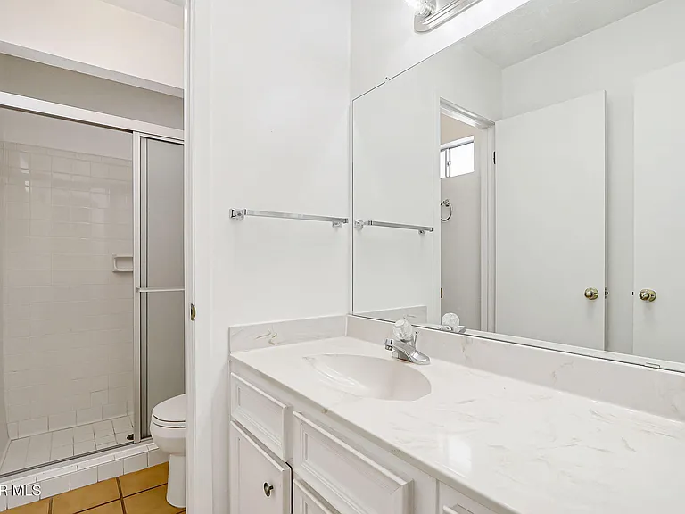 3223 Isla Morada Dr — Photo 14