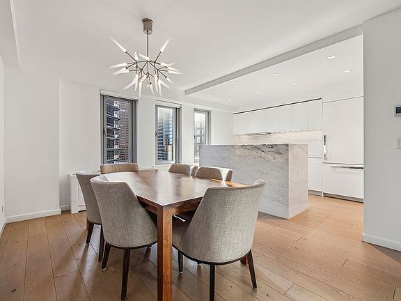4th image of 200 E 62nd St APT 23D