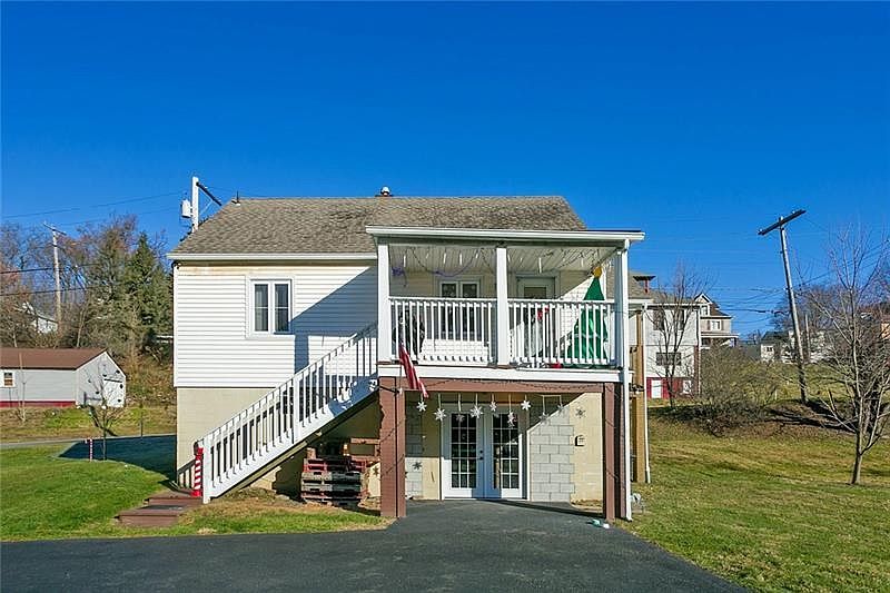 1st image of 2674 Brown Ave