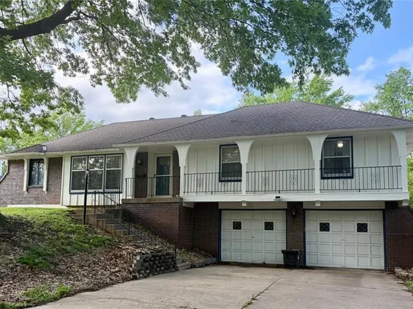 3504 NE 60th St, Gladstone, MO 64119