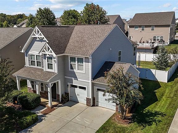 5th image of 109 Holstein Ln