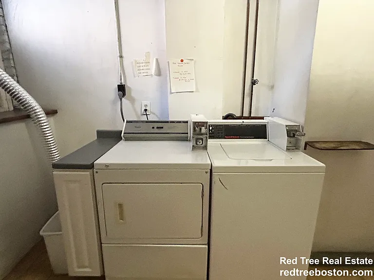 175 Harvard St — Photo 15