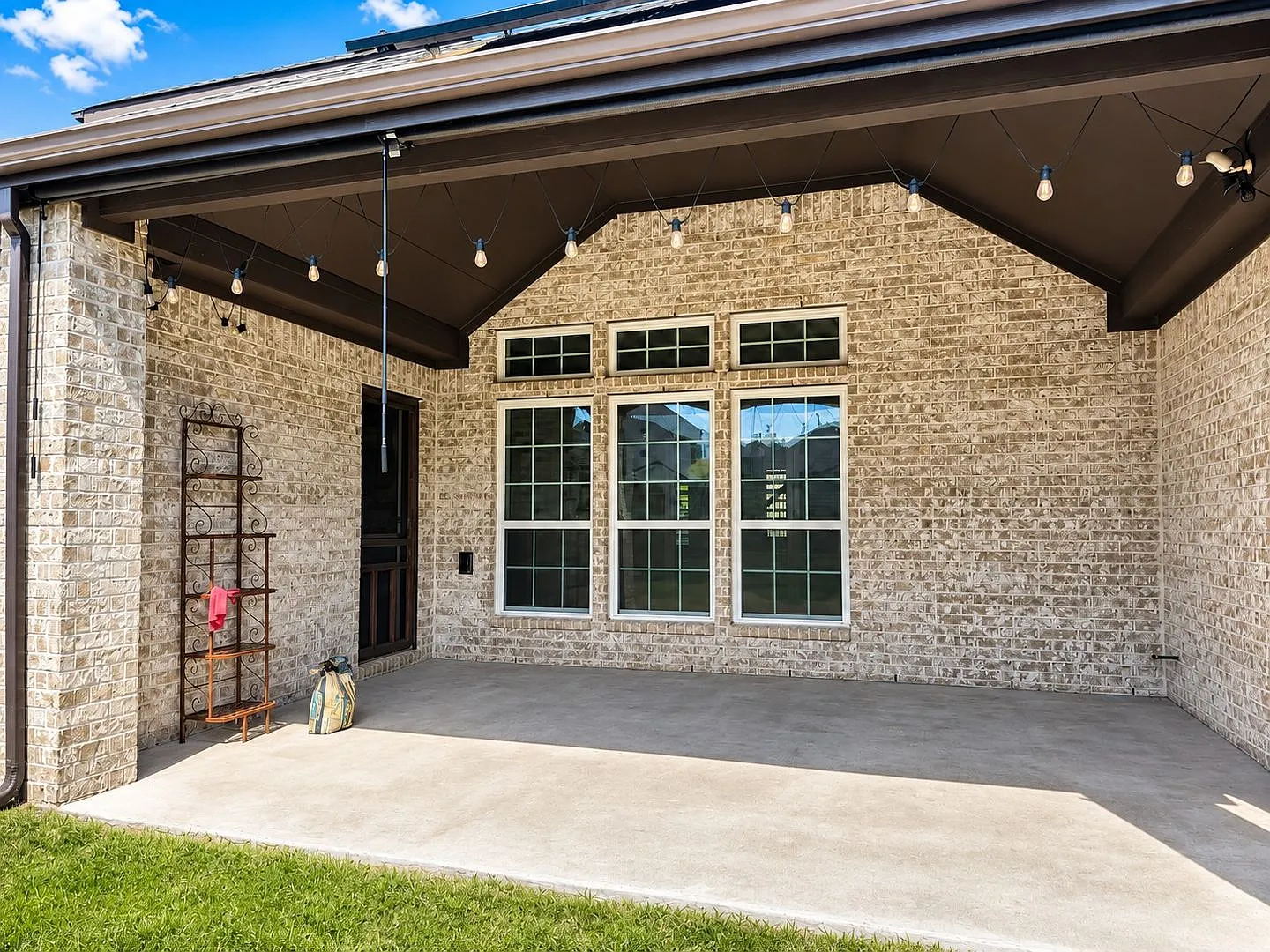 Luxury Redefined In The Preserve At Pecan Creek Limited-Time Move-In Incentive! — Photo 2