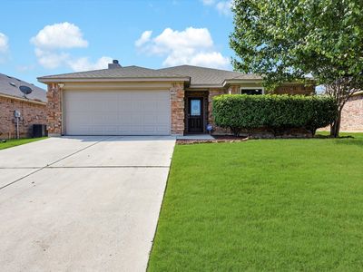 653 Fossil Wood Dr, Saginaw, TX, 76179