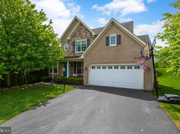 1420 Balmoral Rd, Coatesville, PA 19320