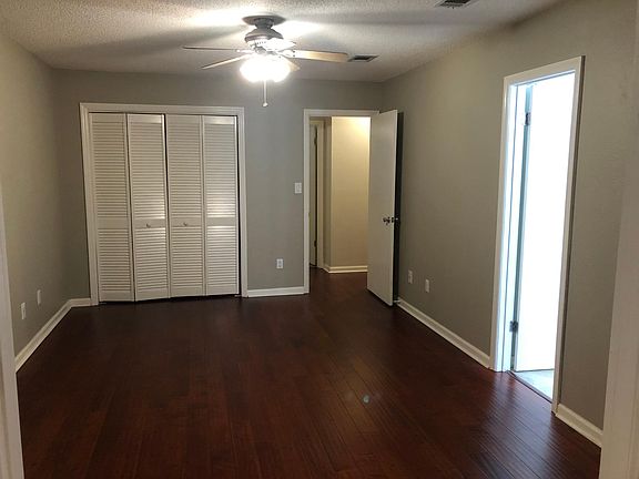 4th image of 6746 Walden Cir