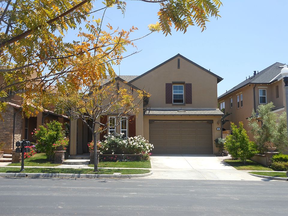 SAnta Barbara Beauty!