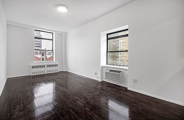 1st image of 304 E 20th St APT 2F