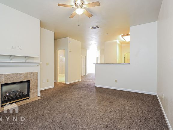5th image of 900 S Meadows Pkwy APT 822