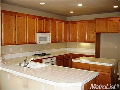 2nd image of 3018 Tintorera Way