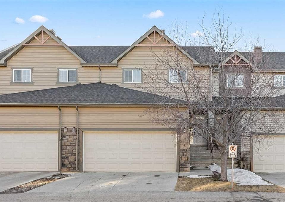 1st image of 420 E Ranch Ridge Mdw