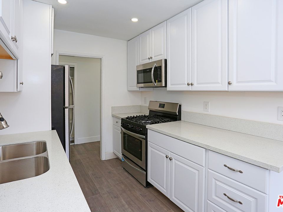 1st image of 255 N Union Ave APT 1