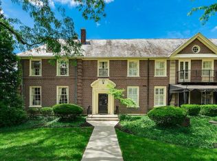 2121 Arlington Ave APT 9, Upper Arlington, OH