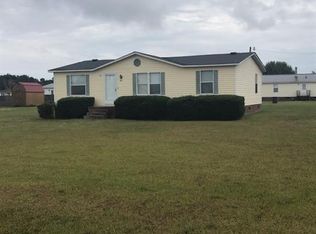 573 Mason Hill Ln, Lillington, NC 27546