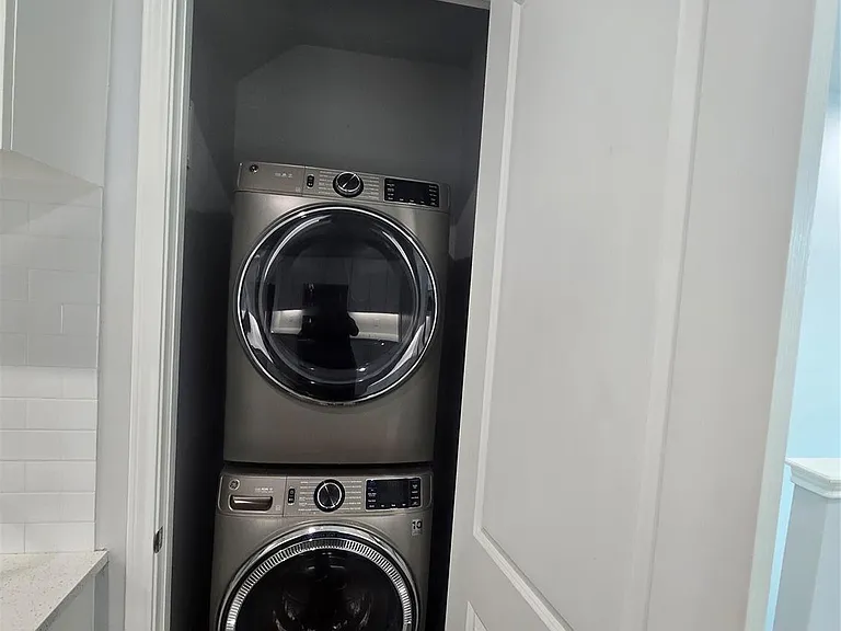 4902 Paradigm Ln — Photo 14