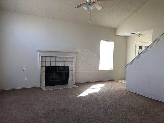 2nd image of 2303 Garrett Dr