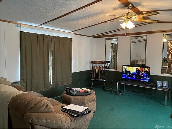 3rd image of 1324 Sweitzer St #A-13
