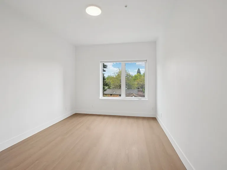 Boxcar Commons - Modern Living in Central Beaverton — Photo 69