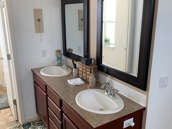 2nd image of 4386 Brookie Ln