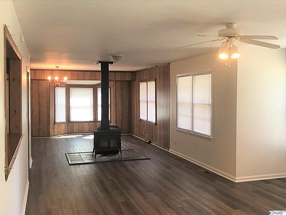 4th image of 3503 Mae Dr SE