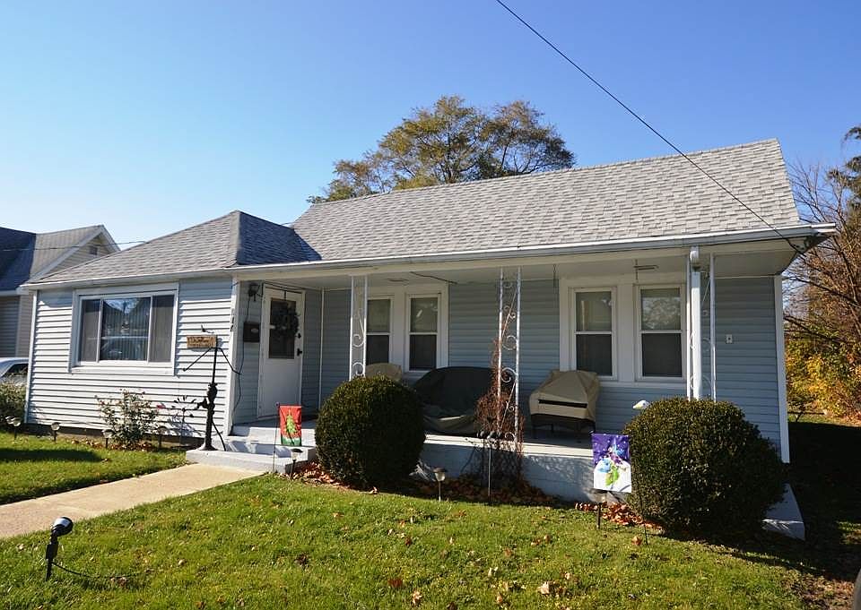 1st image of 810 Rossville Ave